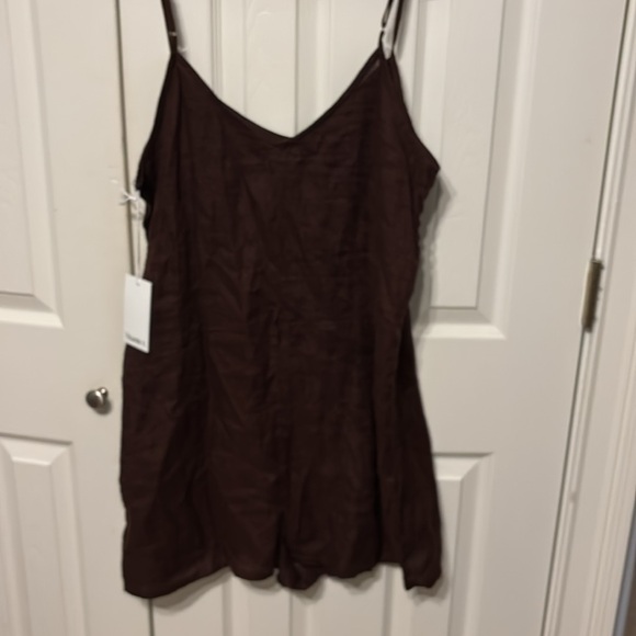 Vitamin A Gigi Linen Romper - Picture 6 of 11